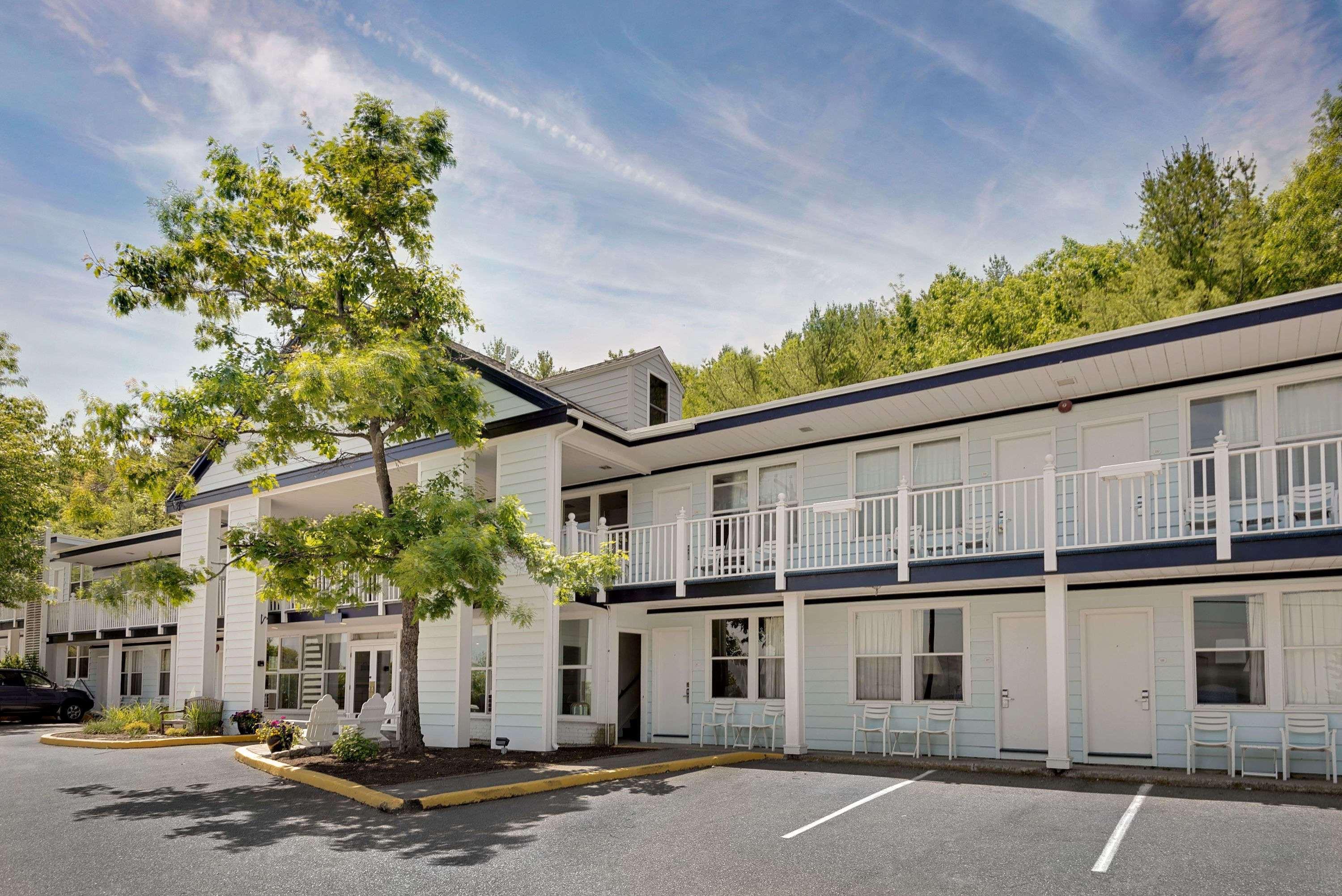 Days Inn By Wyndham Bar Harbor Esterno foto