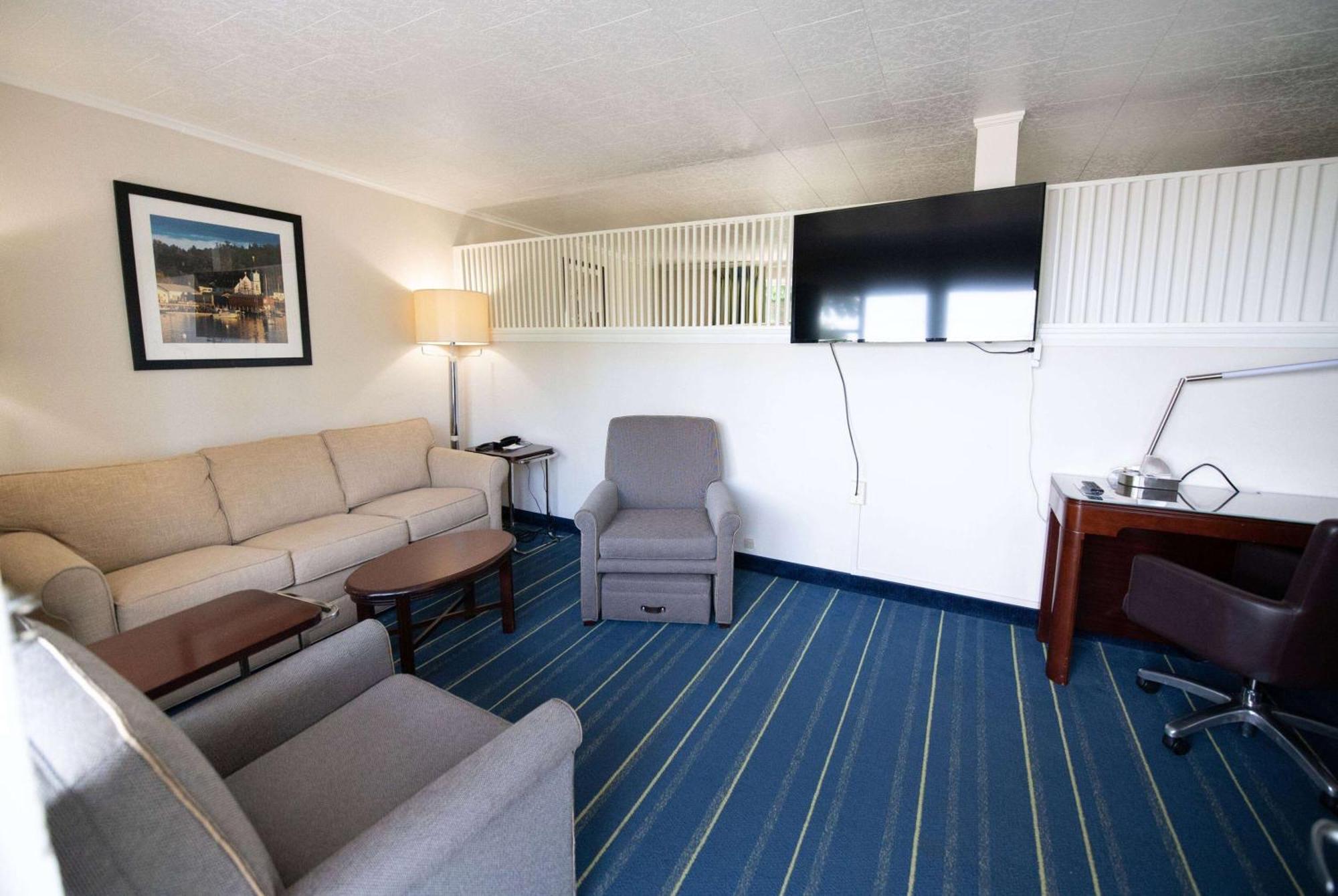 Days Inn By Wyndham Bar Harbor Esterno foto