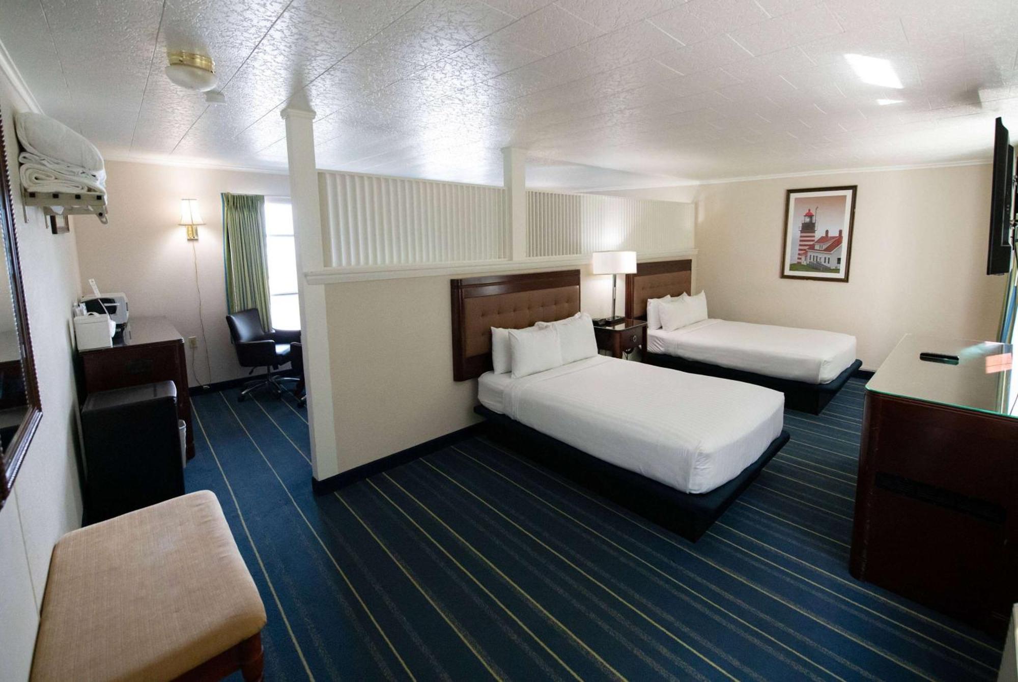 Days Inn By Wyndham Bar Harbor Esterno foto